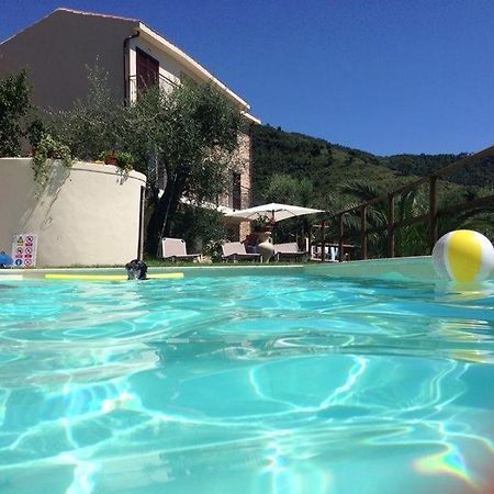 Agriturismo Osteria Du Barba Pe' - Casa Cassini บอร์ดิเกรา ภายนอก รูปภาพ