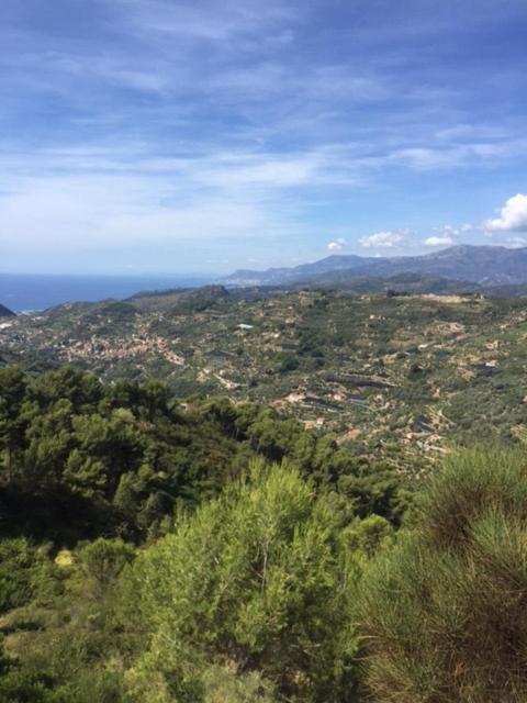 Agriturismo Osteria Du Barba Pe' - Casa Cassini บอร์ดิเกรา ภายนอก รูปภาพ
